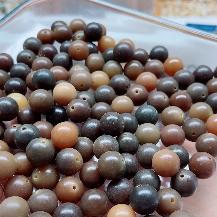 白玉菩提吊坠瑕疵13深咖圆珠60颗