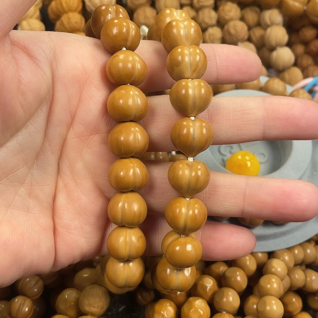 核桃福利屁桃。