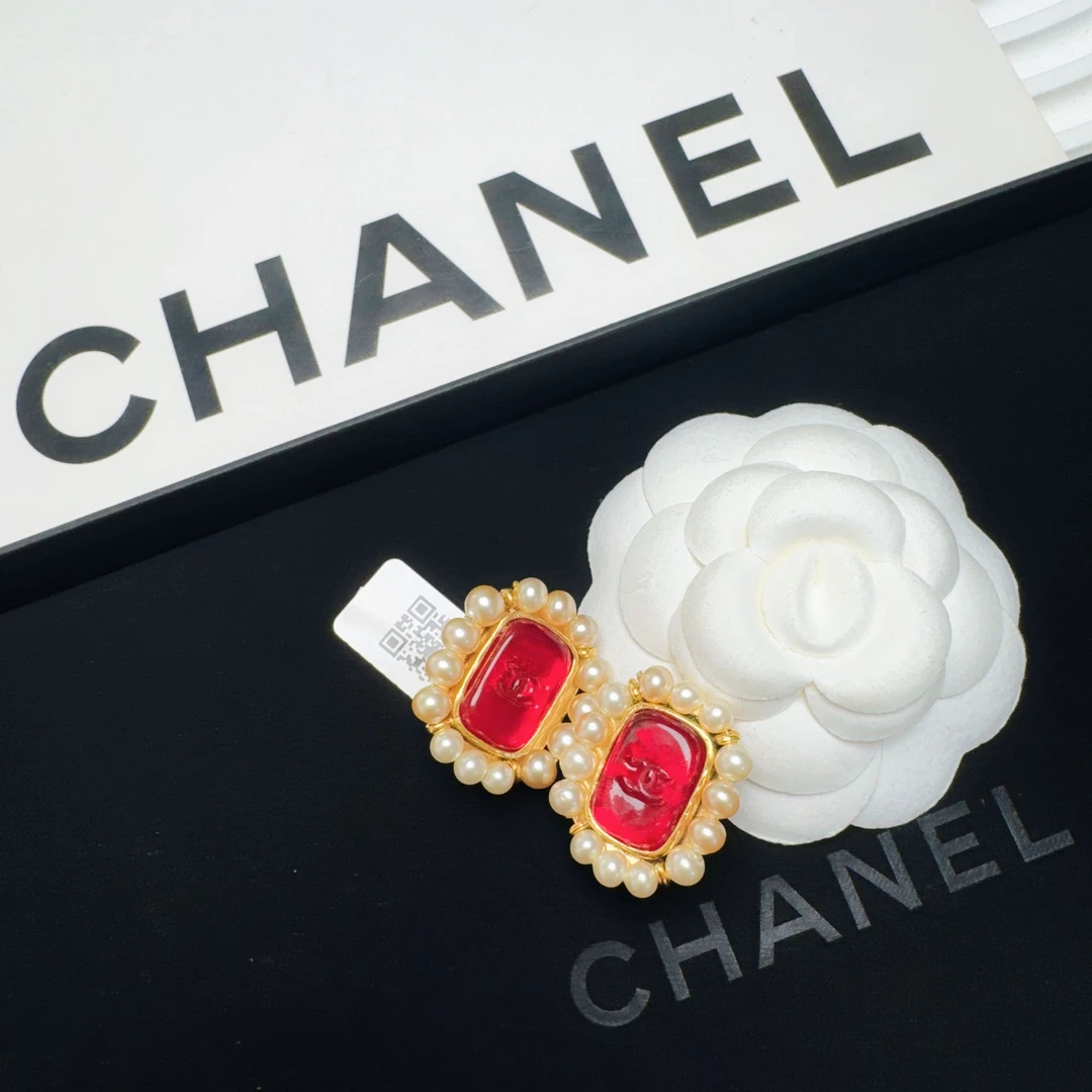 95新 Chanel/香奈儿 柚礼/香奈儿方糖印章珍珠耳夹lz501468