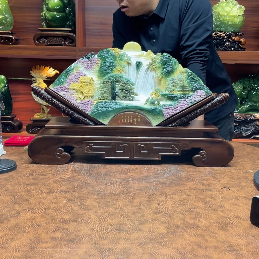 忍***玉手工雕刻岫玉摆件