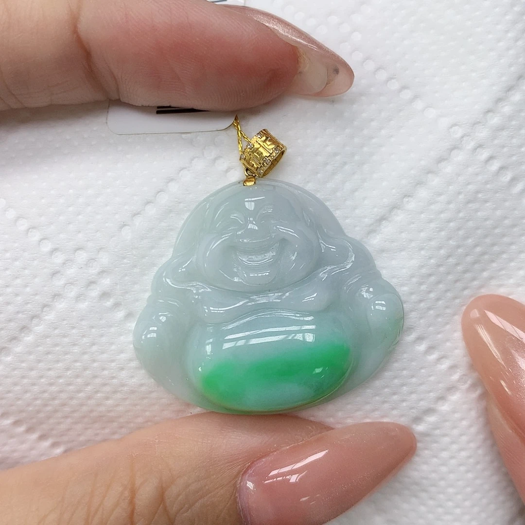 颈饰18K金镶嵌翡翠