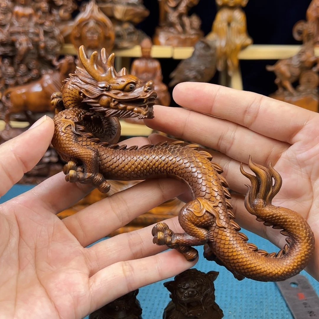 黄杨木在**边小叶黄杨木
