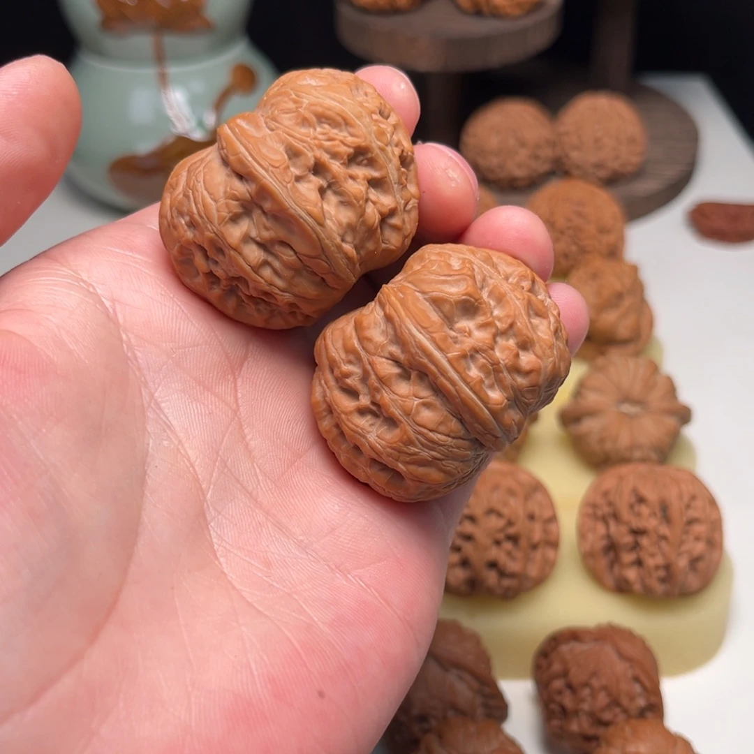 文玩核桃吊坠44元宝