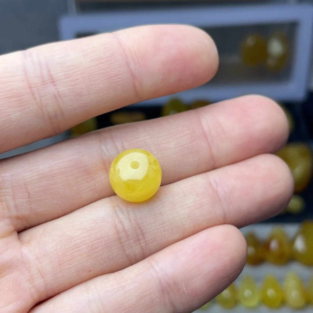 未镶嵌蜜蜡珠宝奇石小**仔老型珠12毫米微瑕疵