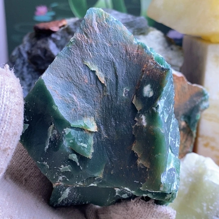 蛇纹石玉未镶嵌珠宝岫玉原石石*