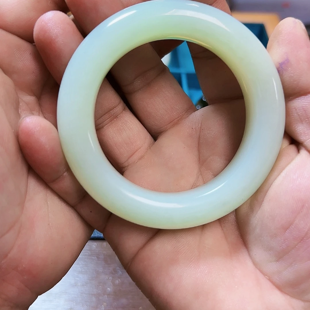 乐***士和田玉未镶嵌挂件