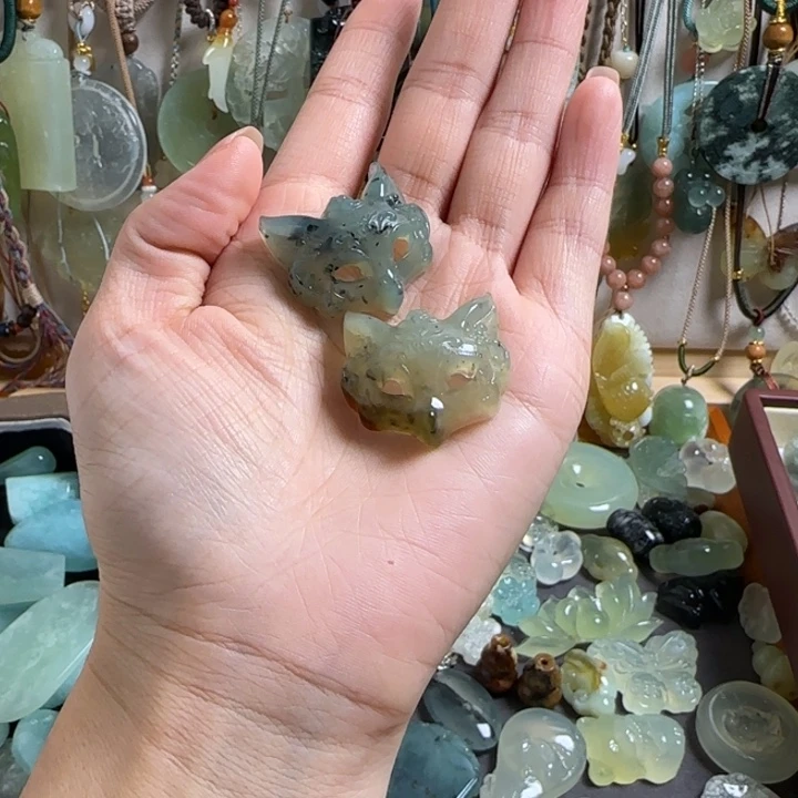 蛇纹石玉合金颈饰