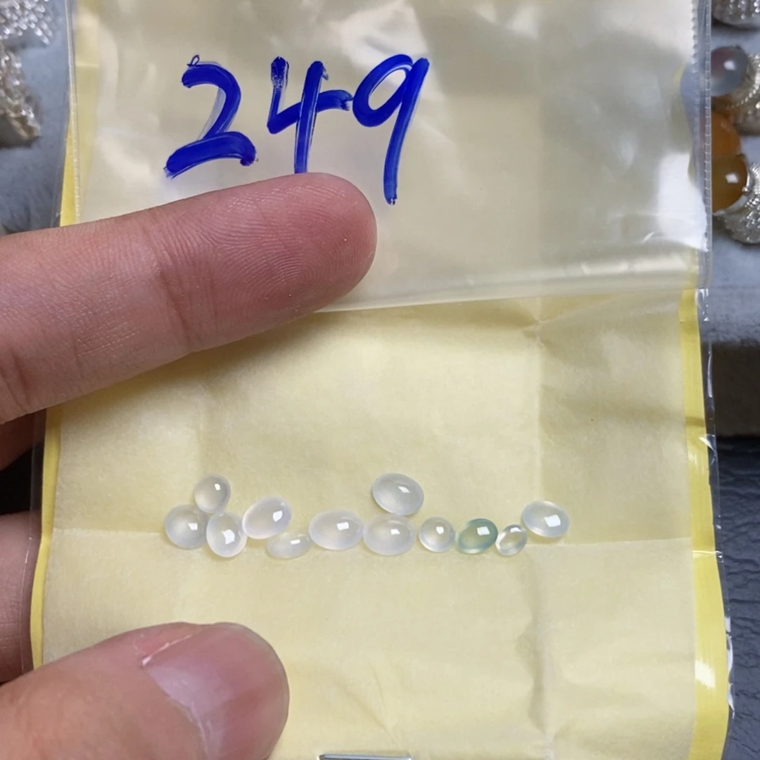 定制翡翠未镶嵌天然缅甸翡翠A货