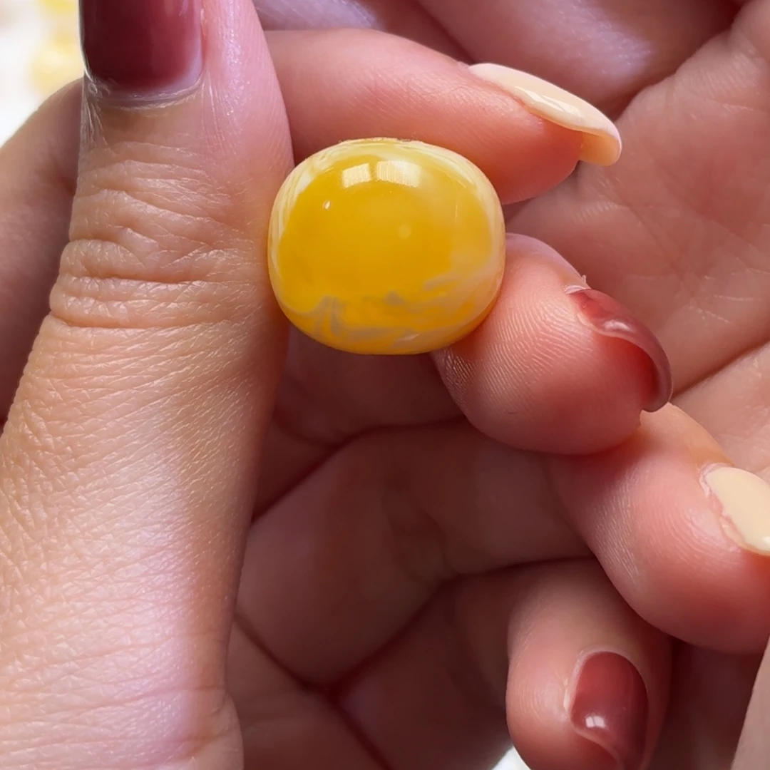 天***爸琥珀未镶嵌裸石16.7