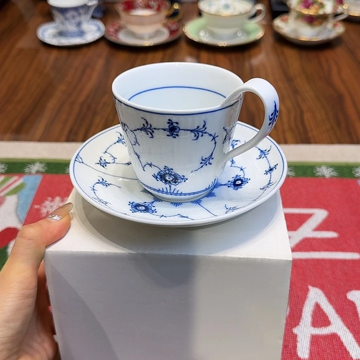 瓷片杯子杯子杯子水杯杯子水杯