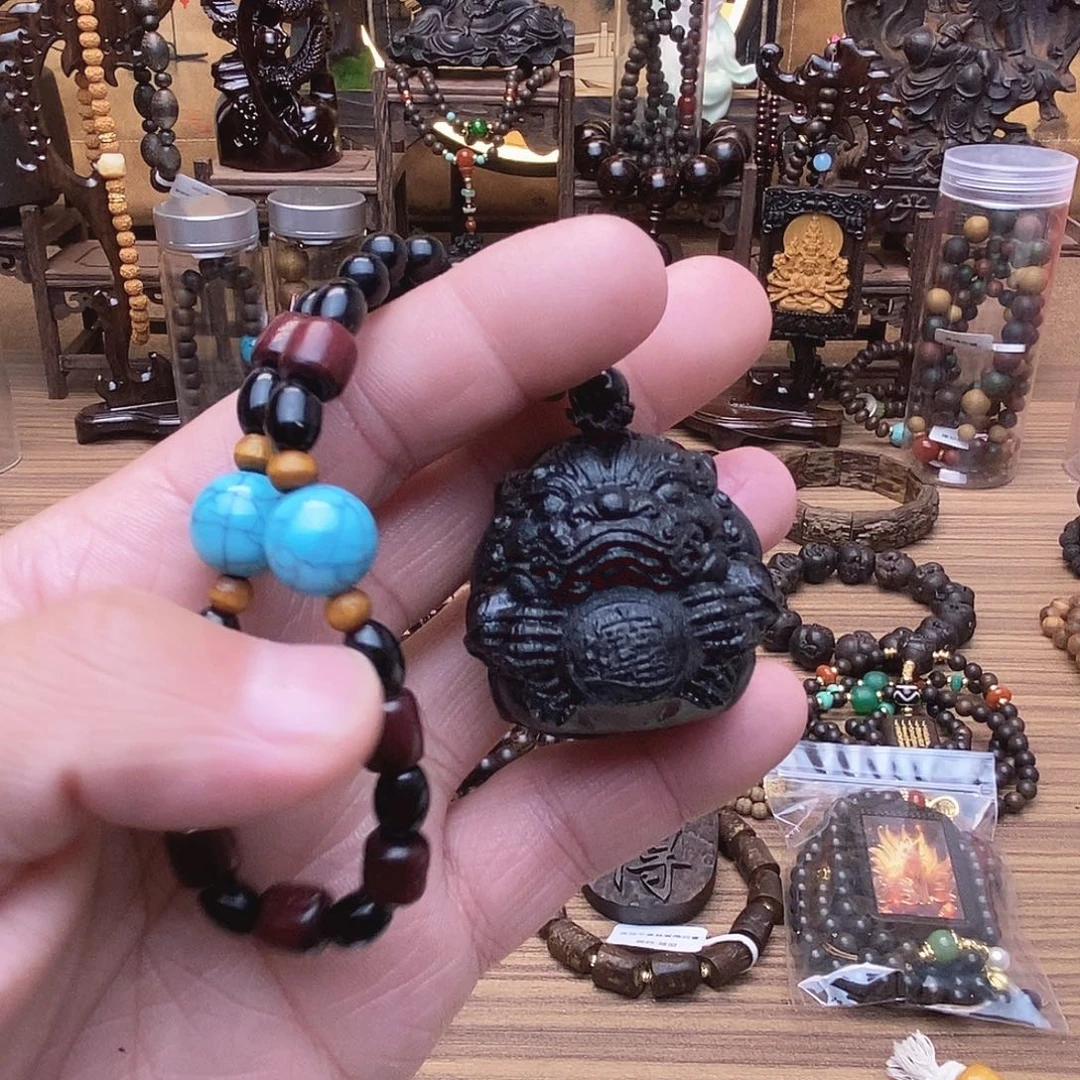 滴血莲花菩提手串