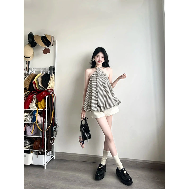 时尚设计感条纹无袖挂脖背心女2025夏季新款女装宽松显瘦百搭短裤