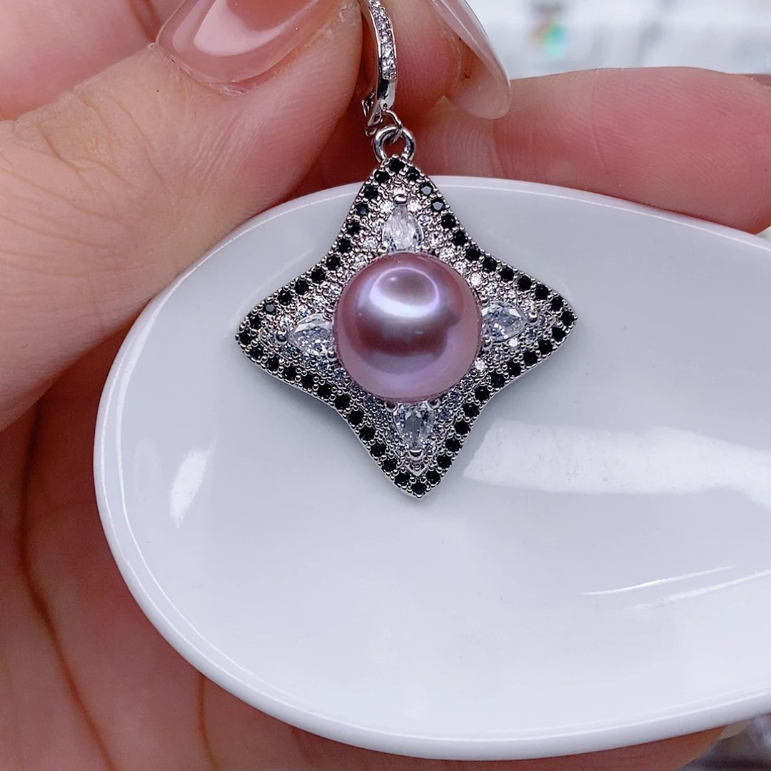 淡水珍珠吊坠(赠链)未镶嵌