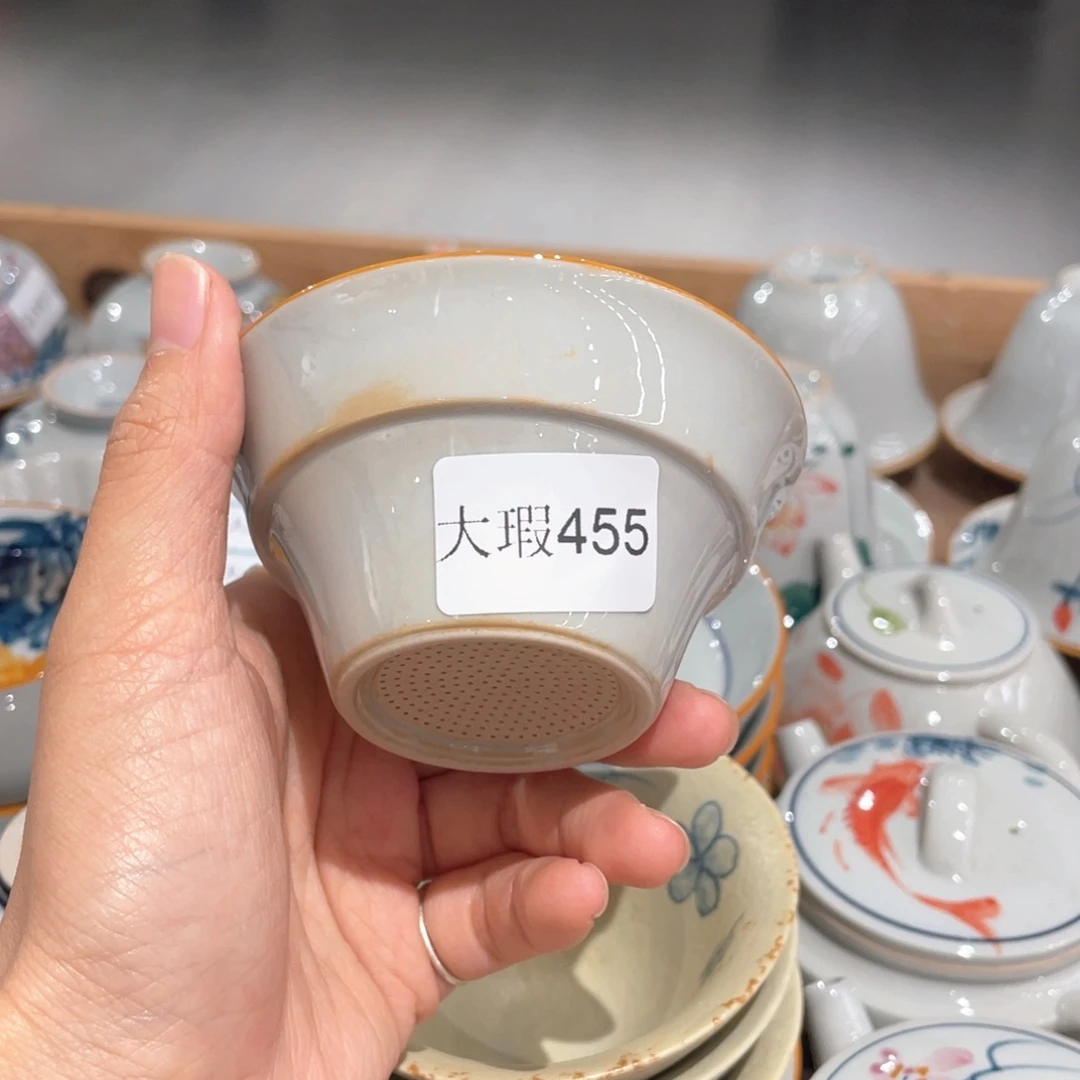 釉下手绘茶具微瑕