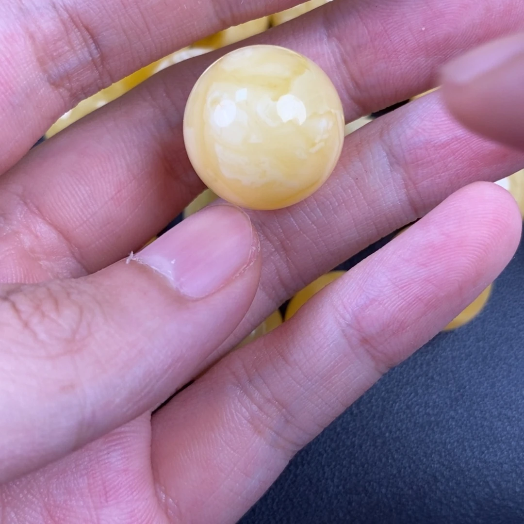 琥珀未镶嵌珠宝奇石59