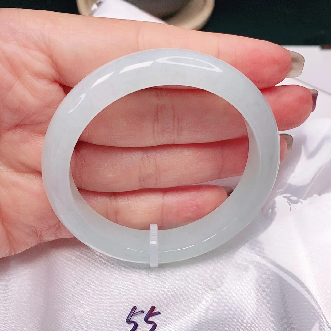 【闪购商品】翡翠手镯未镶嵌正