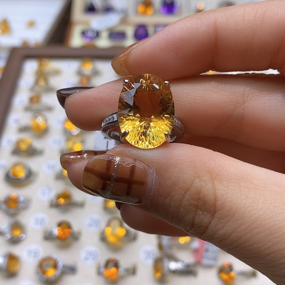 游***鱼银S925镶嵌水晶戒指纯天然黄水晶戒指J