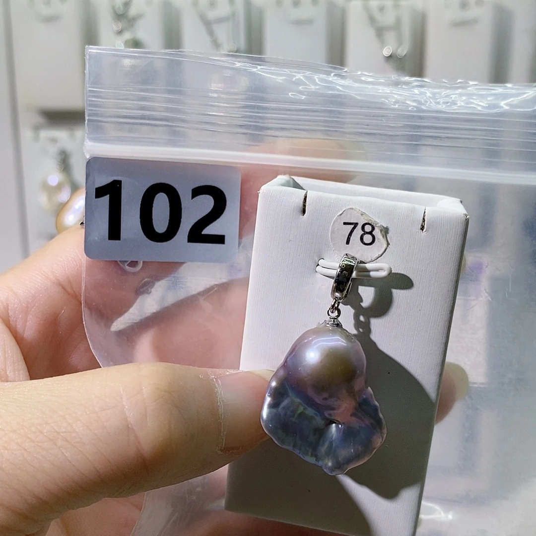 淡水珍珠合金颈饰