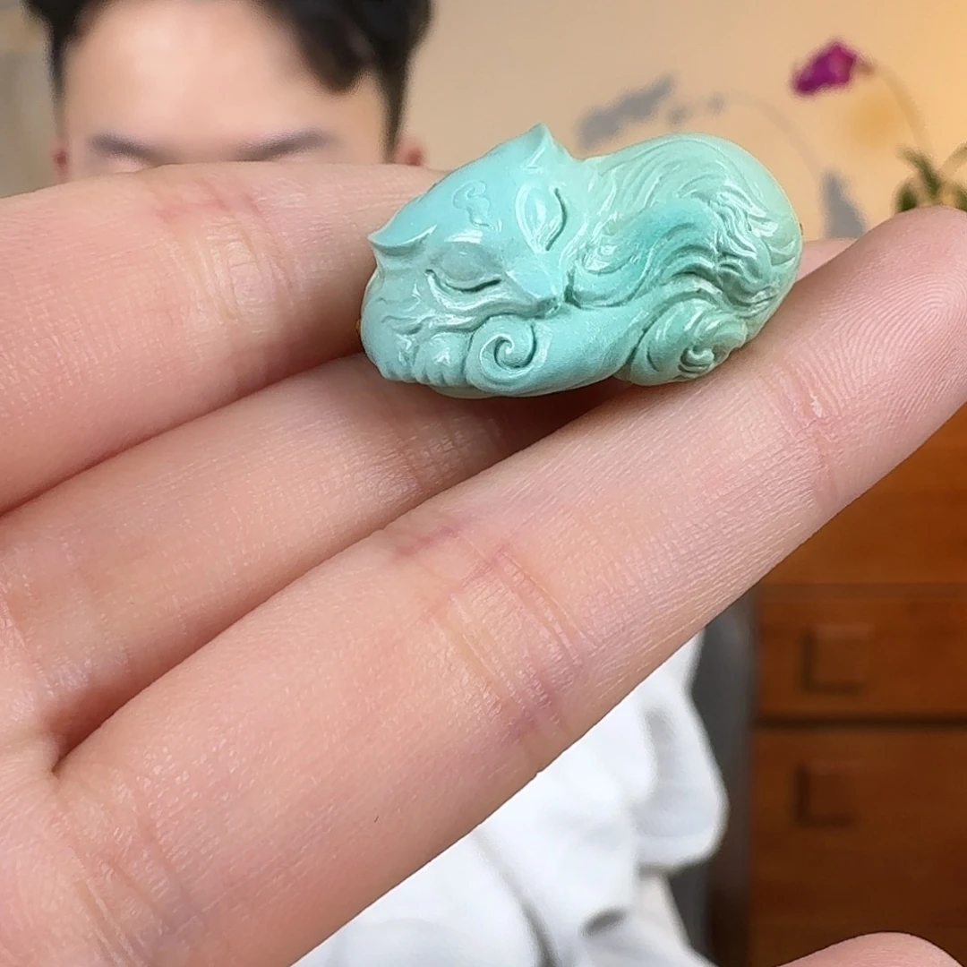 绿松石未镶嵌挂件