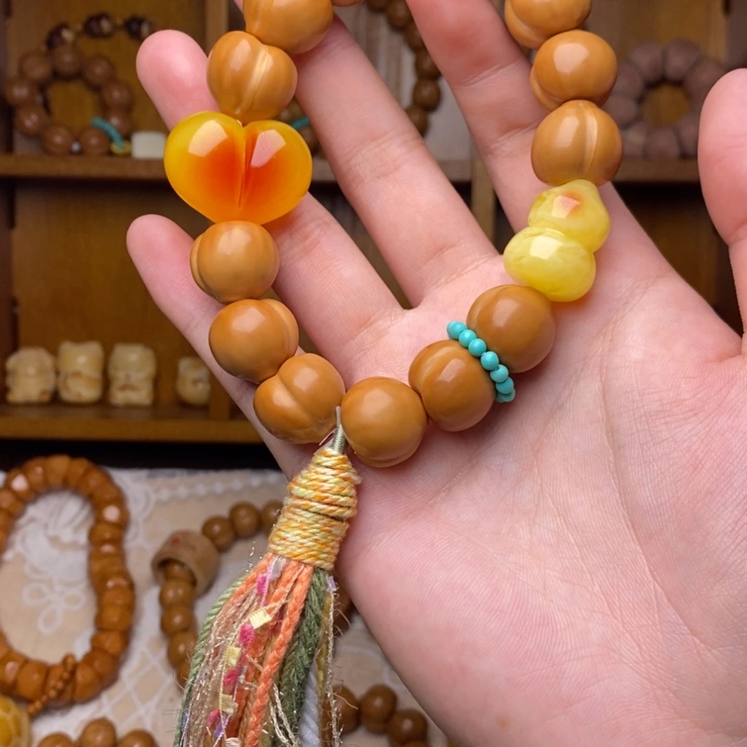 把件猴头核桃屁桃