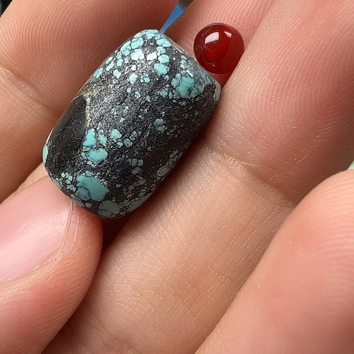南红玛瑙未镶嵌配饰瑕疵