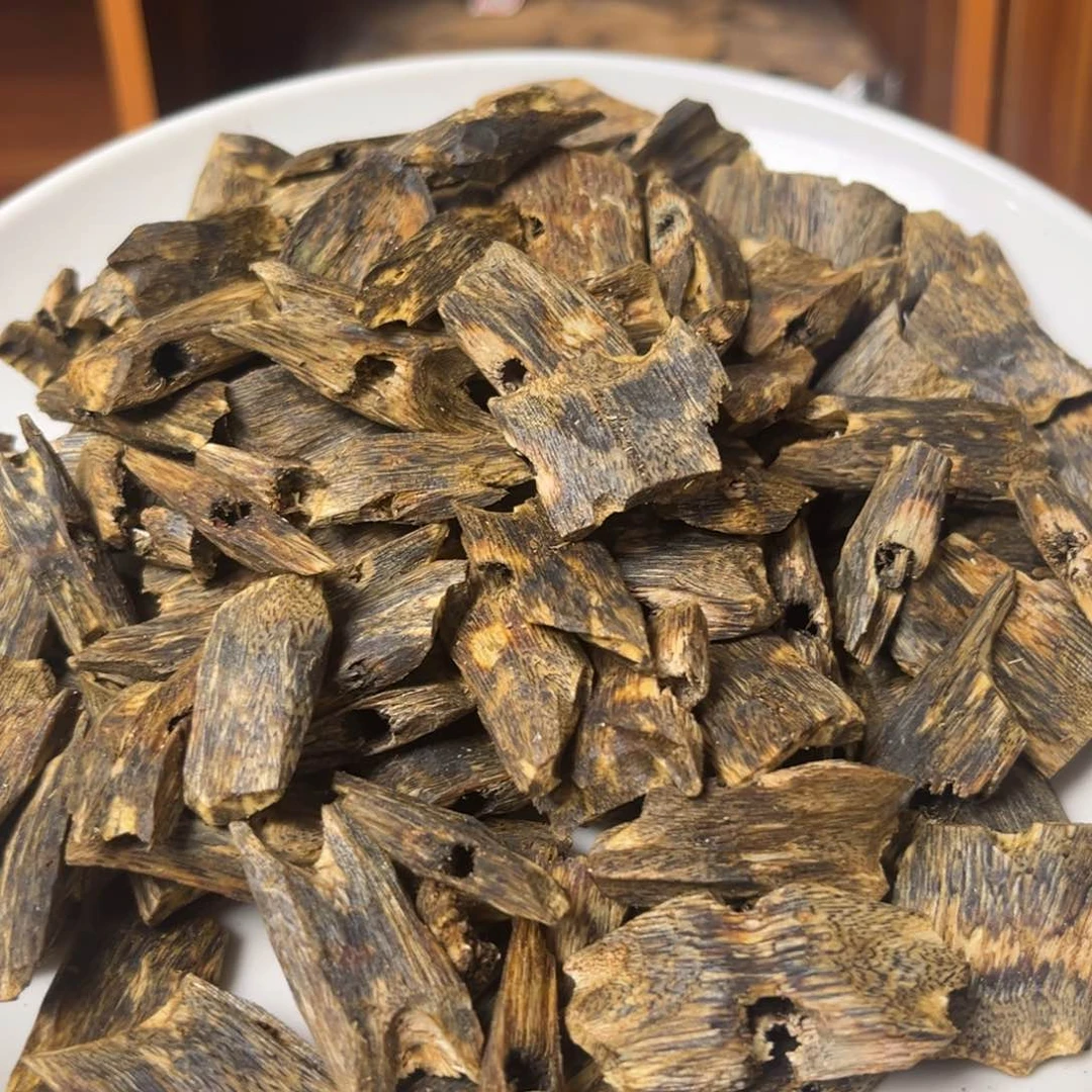 沉香碎屑沉香凹身100克