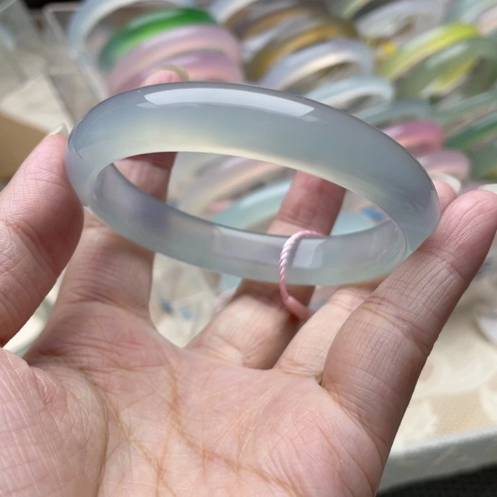 玛瑙/玉髓未镶嵌手镯58圈口