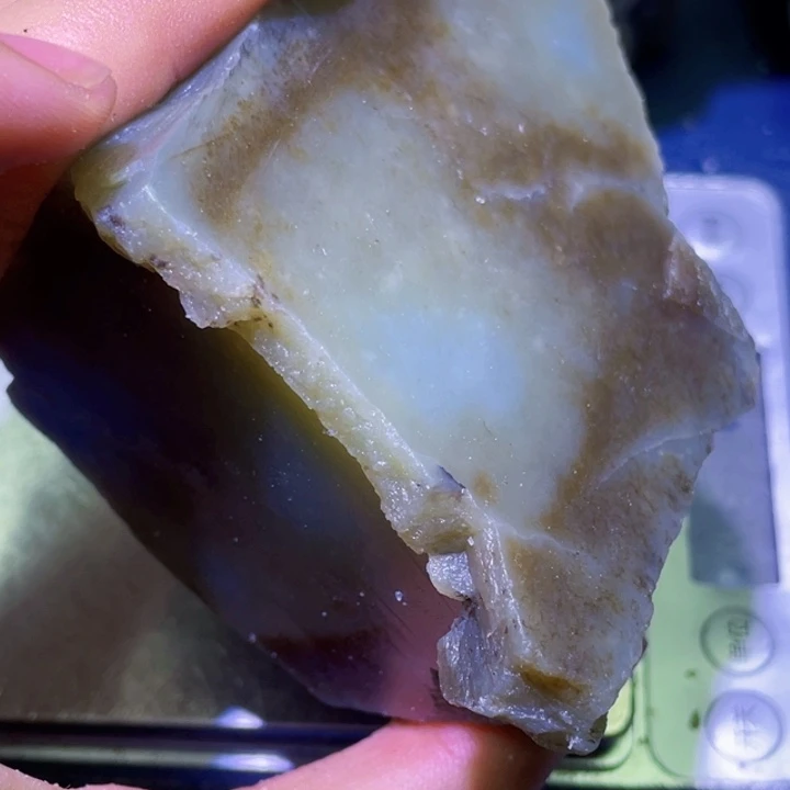 和田玉（糖玉）未镶嵌珠宝半成品