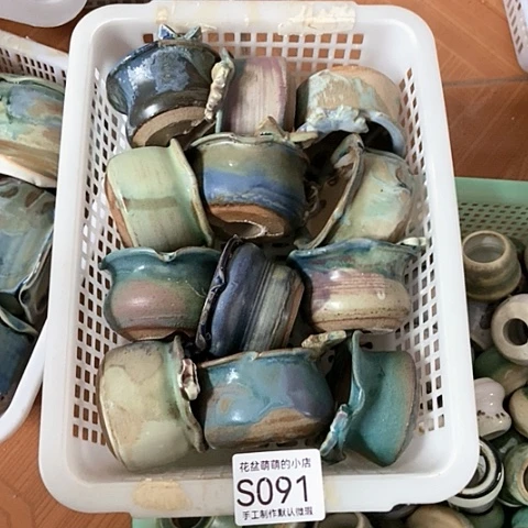 紫砂花盆091微瑕品口径5到5.5左右