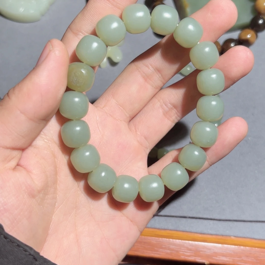 和田玉手链未镶嵌