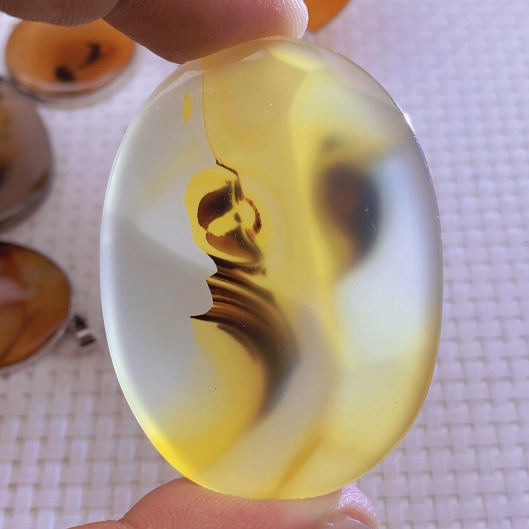 玛瑙/玉髓颈饰未镶嵌