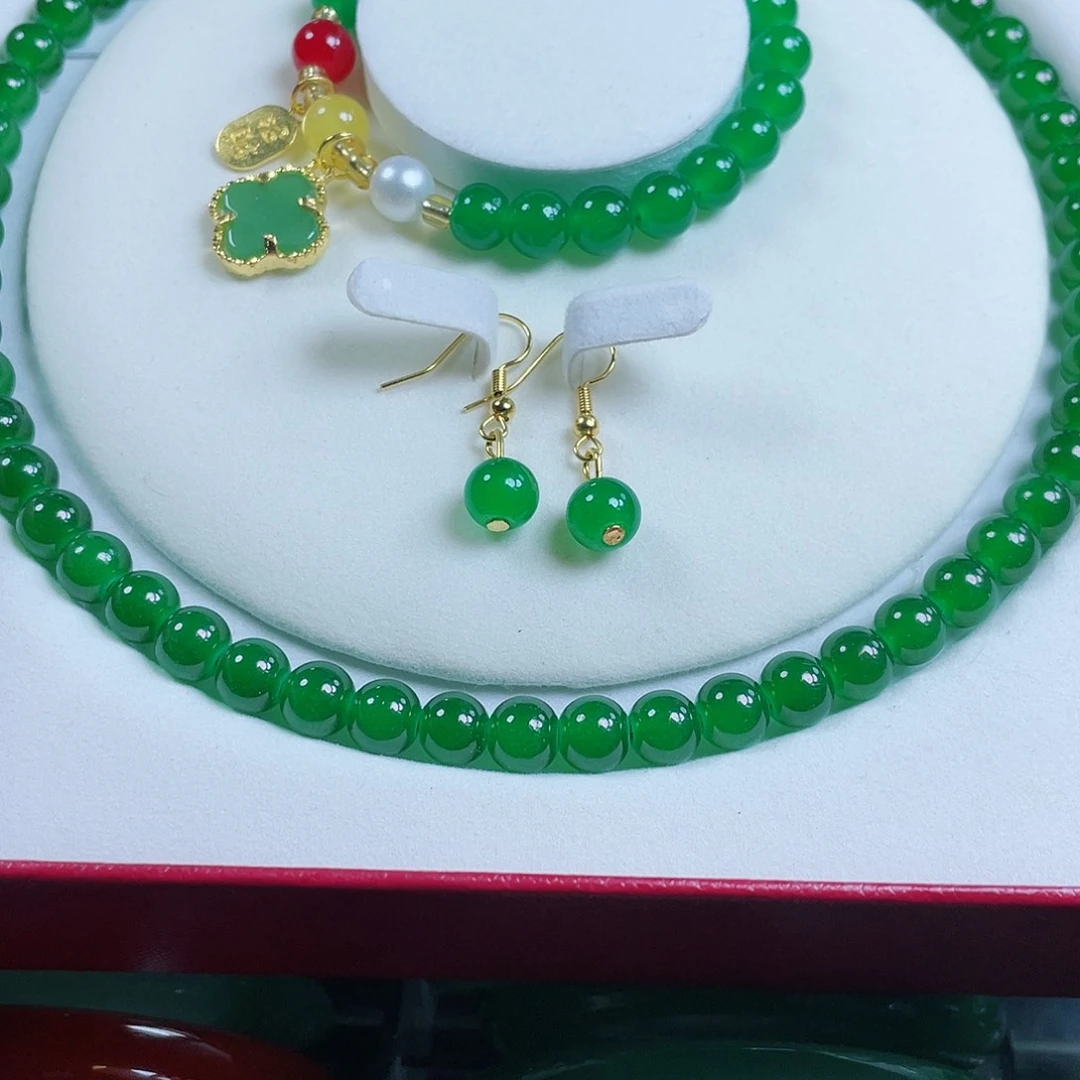 【闪购商品】石英质玉手镯未镶嵌