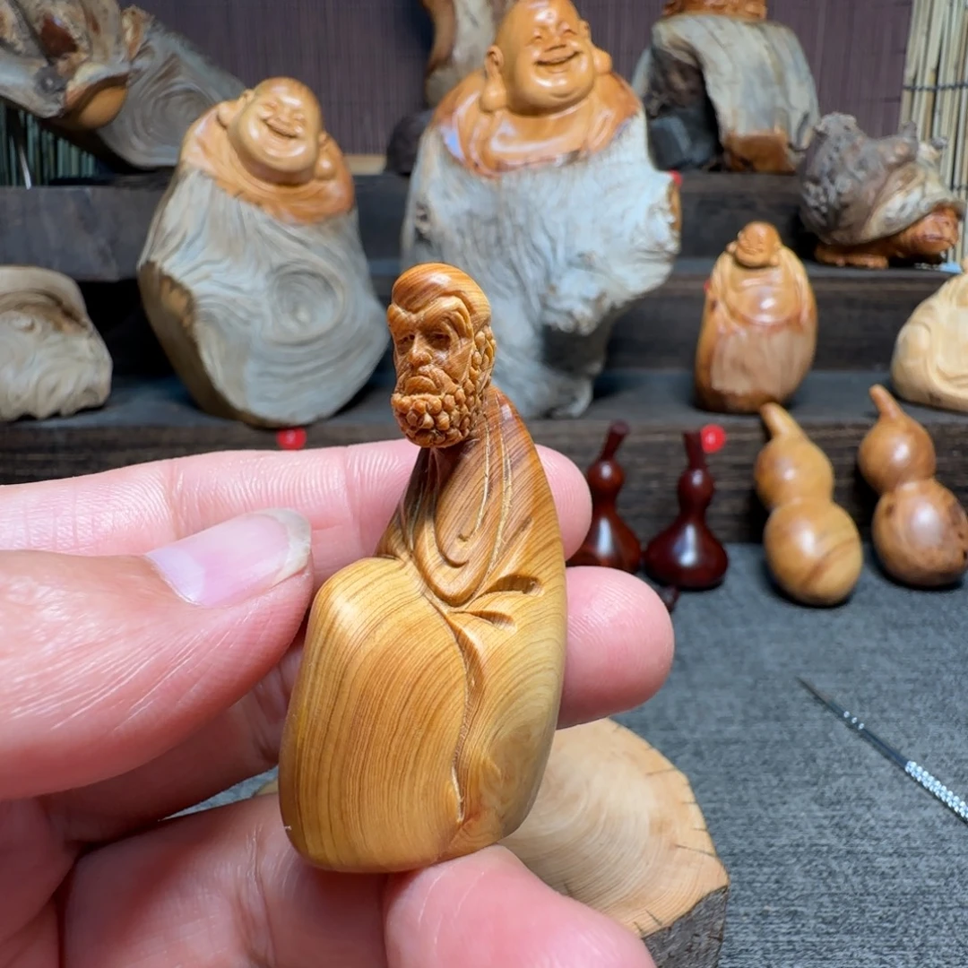 鑫***牛柏木（崖柏）我也想要这样一款