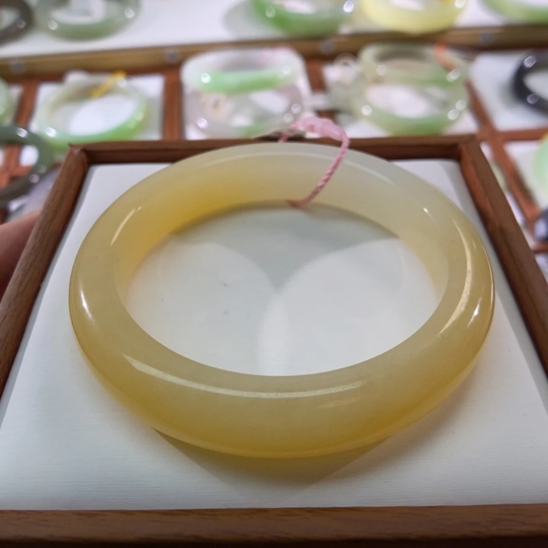 【闪购商品】未镶嵌手镯和田玉（糖玉）