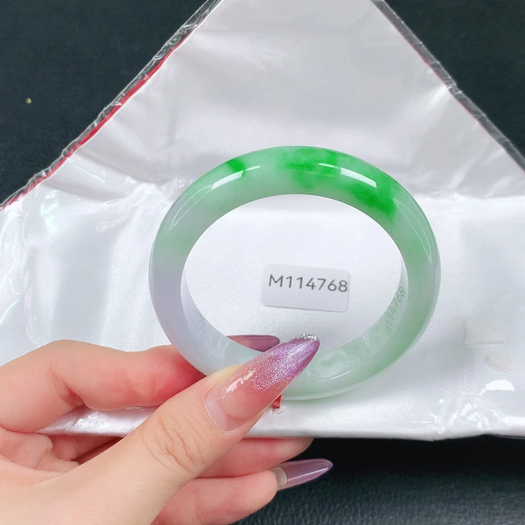 翡翠未镶嵌手镯天然翡翠手镯04