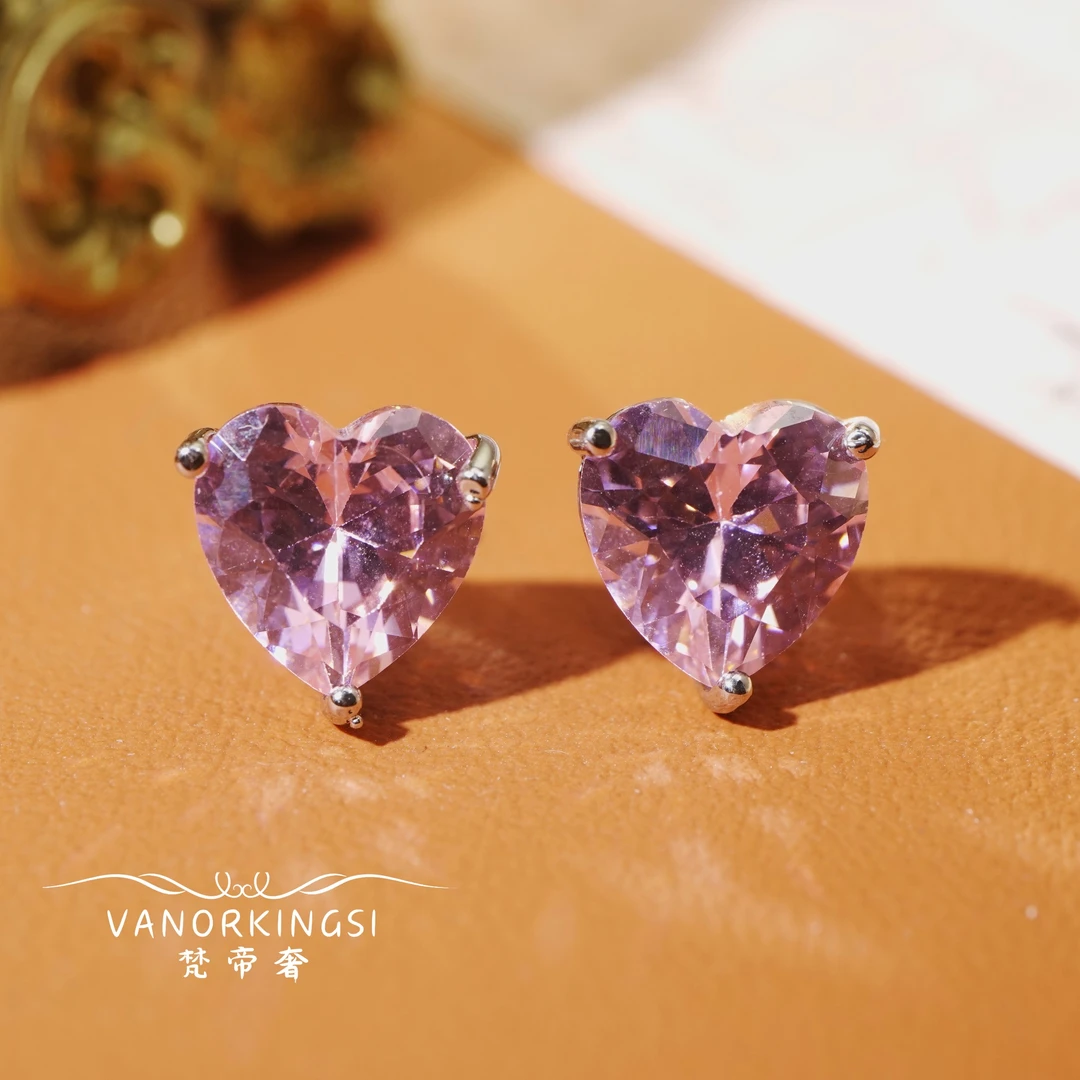 铜合金合成锆石耳饰 梵帝奢 925银针爱心耳钉｜FD059-2