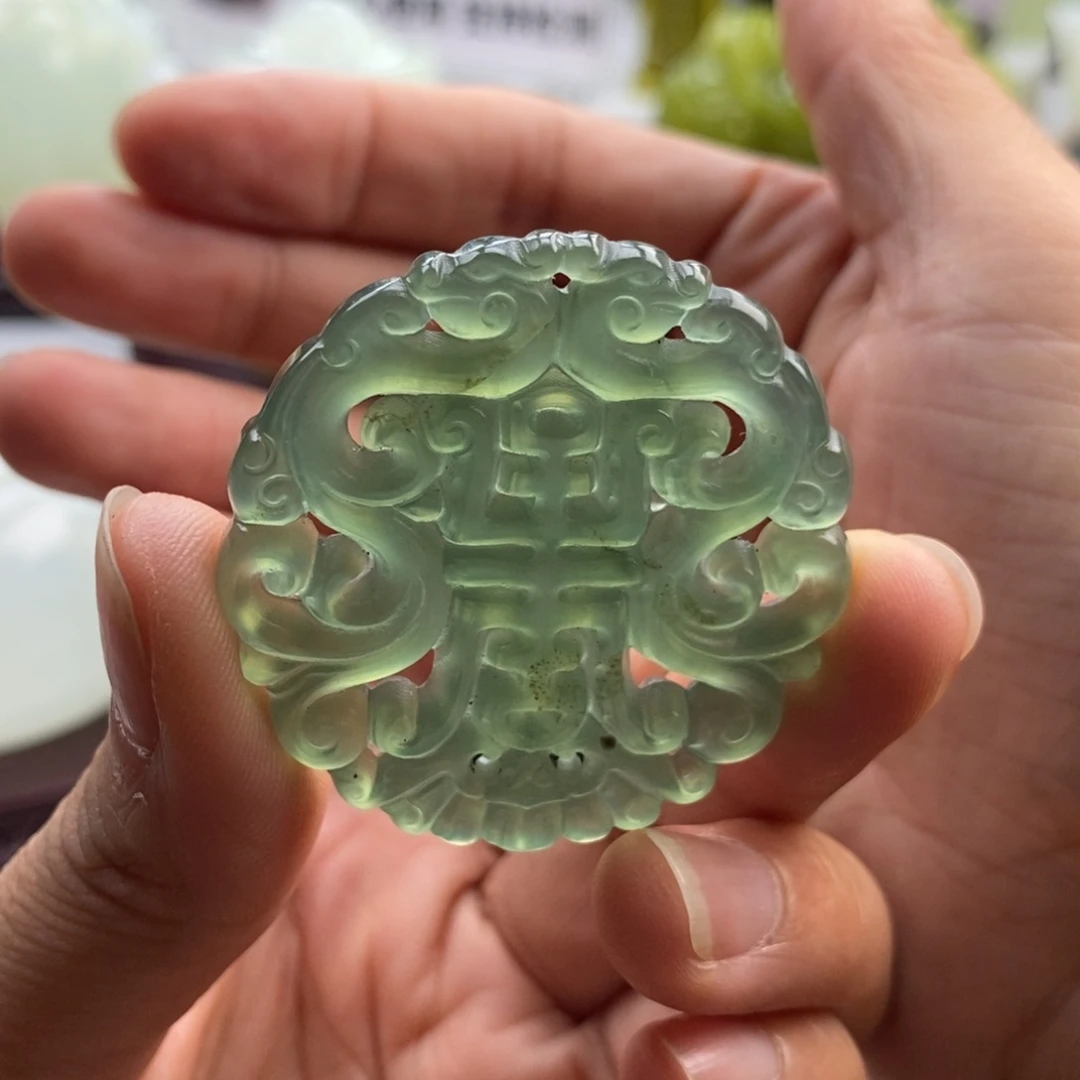 岫玉未镶嵌四大名玉挂件