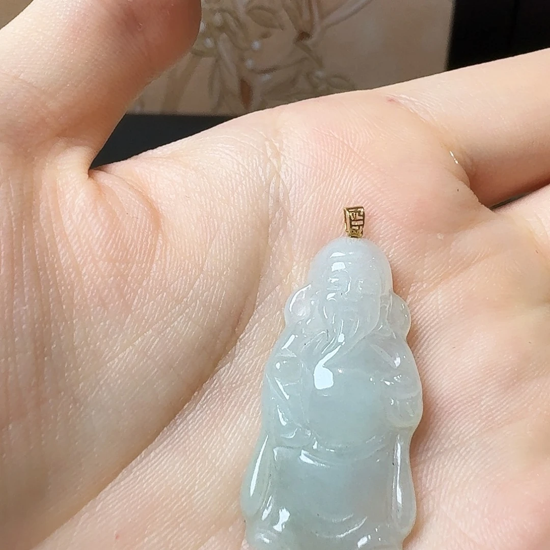 颈饰18K金镶嵌翡翠