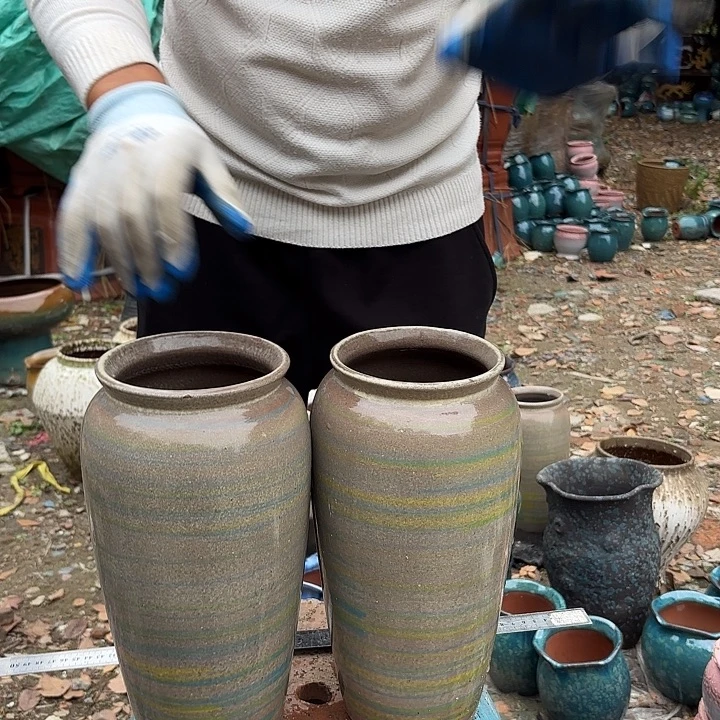 高度30厘米口12.5厘米