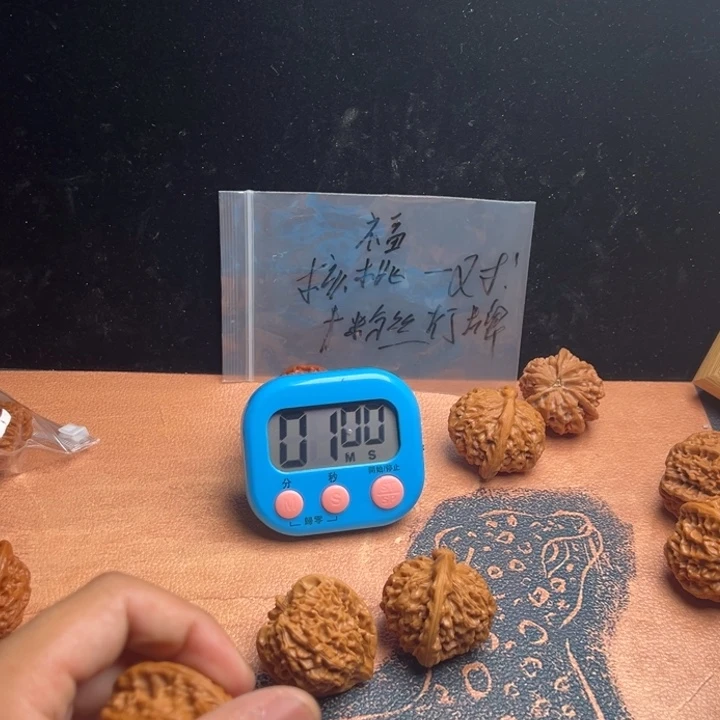 壹***行吊坠文玩核桃随机