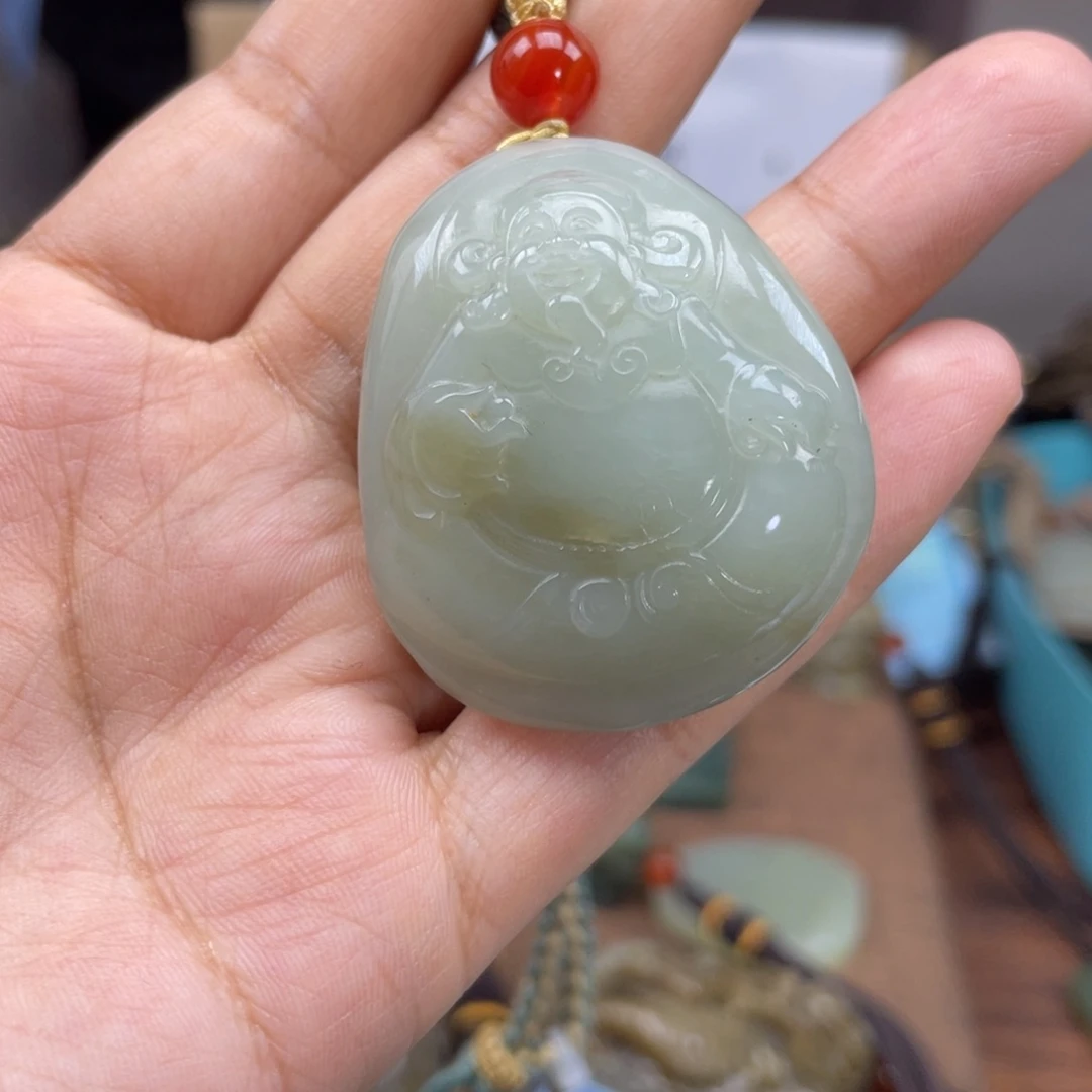 和田玉颈饰未镶嵌