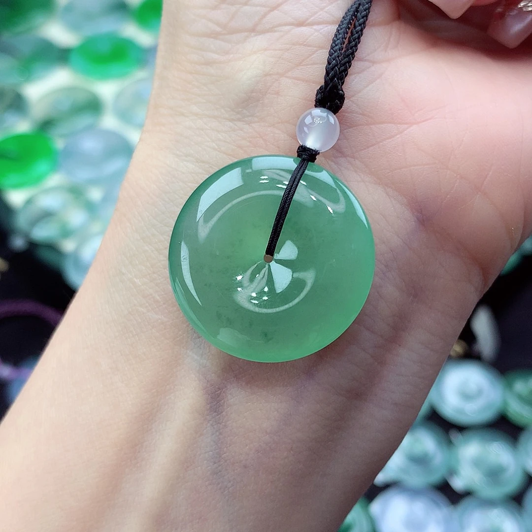 翡翠未镶嵌颈饰编号72尺寸25.1-5.5