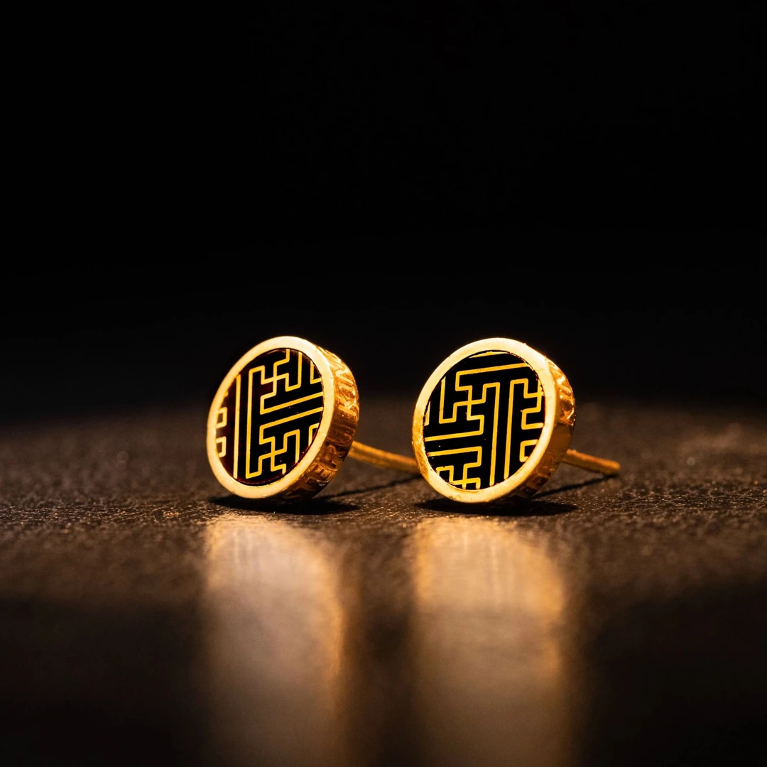 金大师乌铜走金（金胎走金）万字纹耳钉 非遗技艺