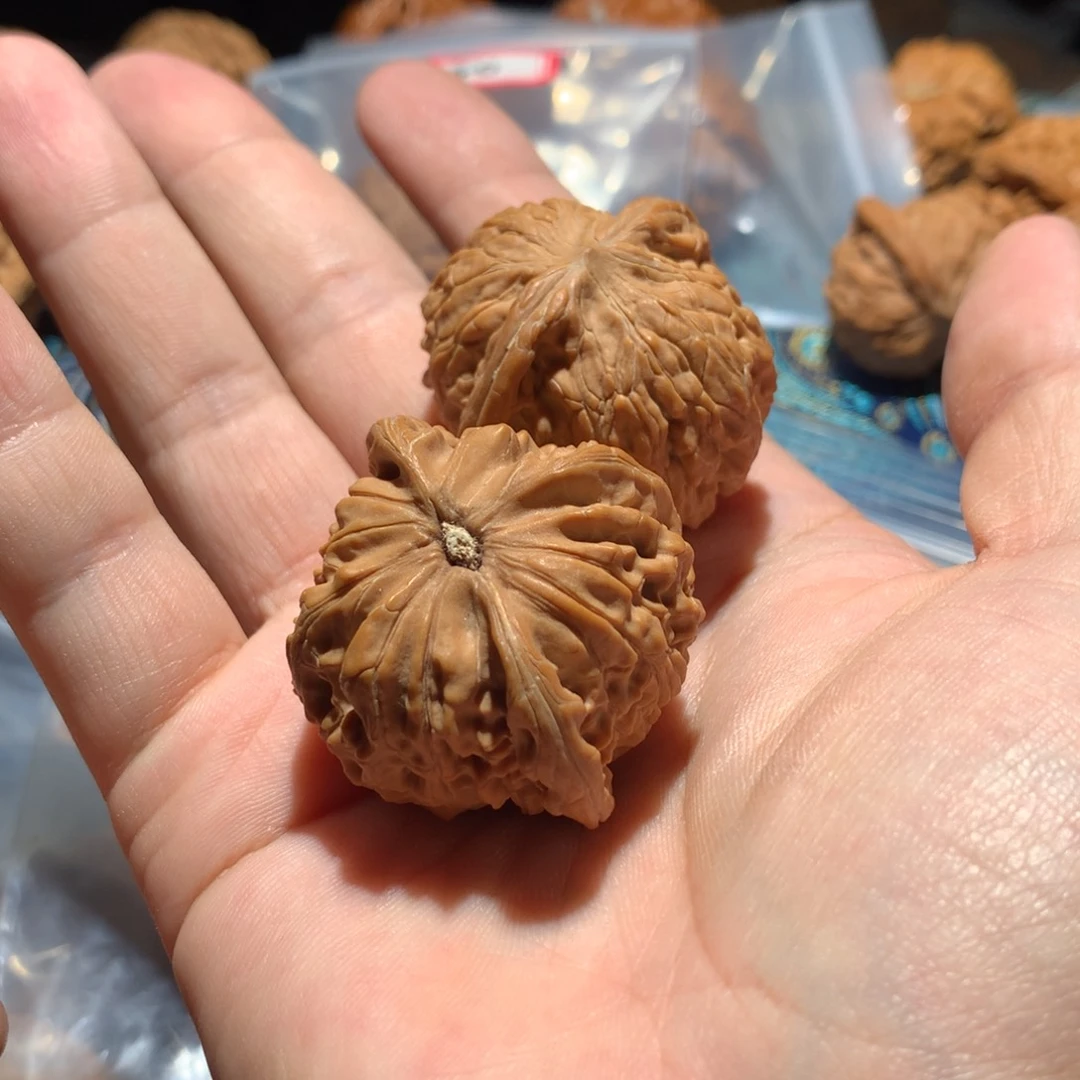 猴头核桃吊坠?***?568999999999