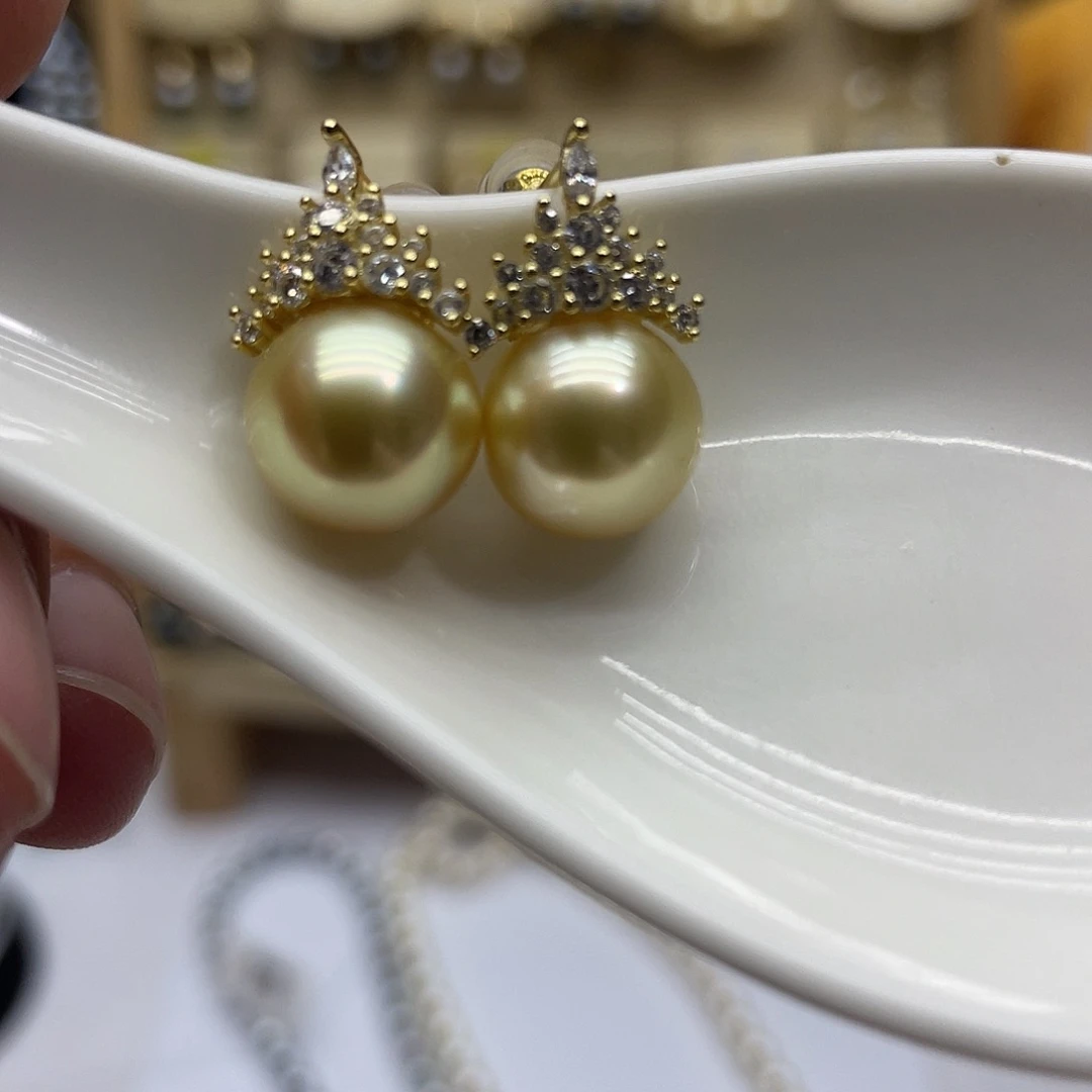 银S925镶嵌海水珍珠耳饰