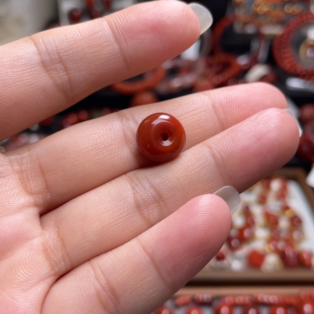 南红玛瑙未镶嵌小扣子