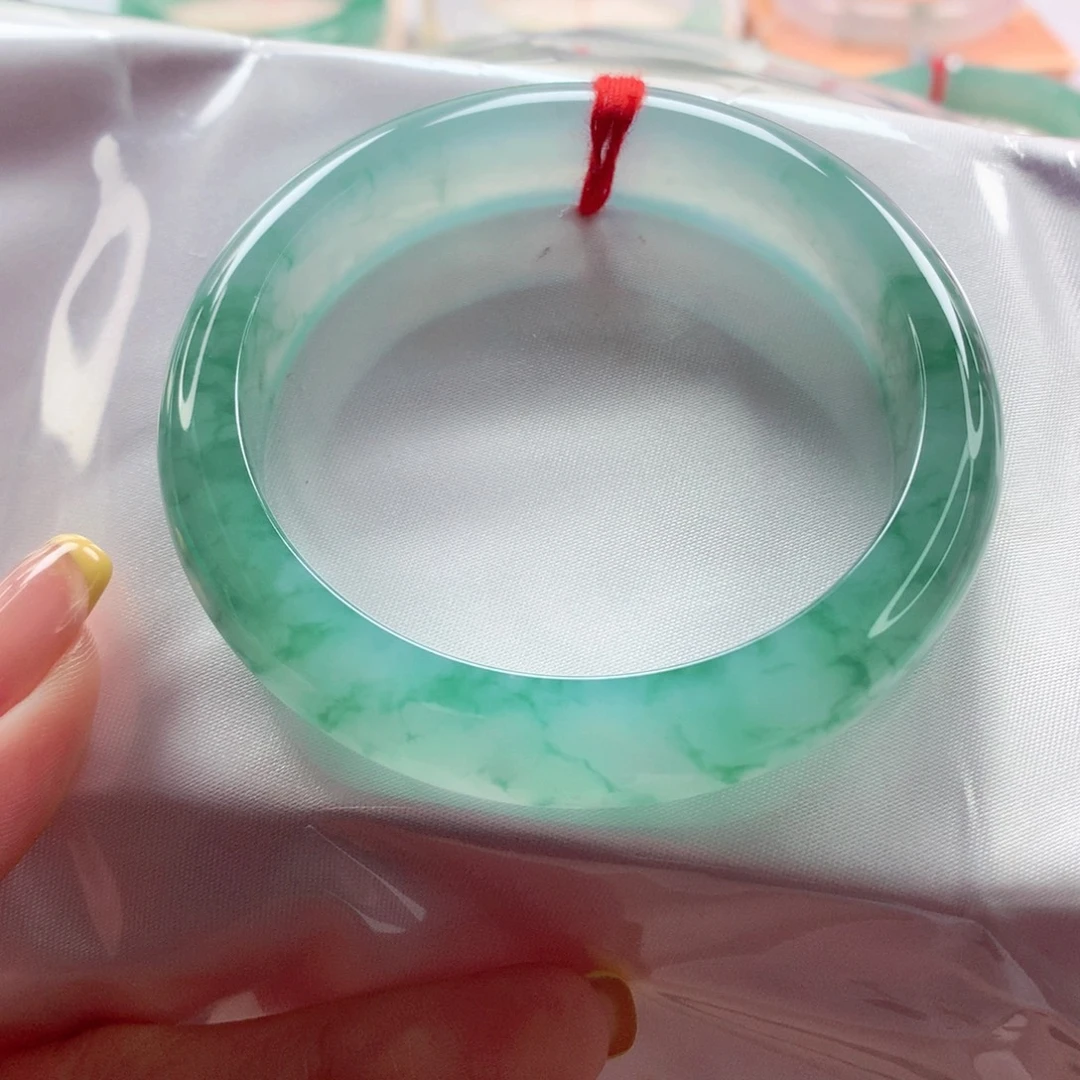 翡翠未镶嵌手镯54.7 海蓝之谜意境冰飘 灵