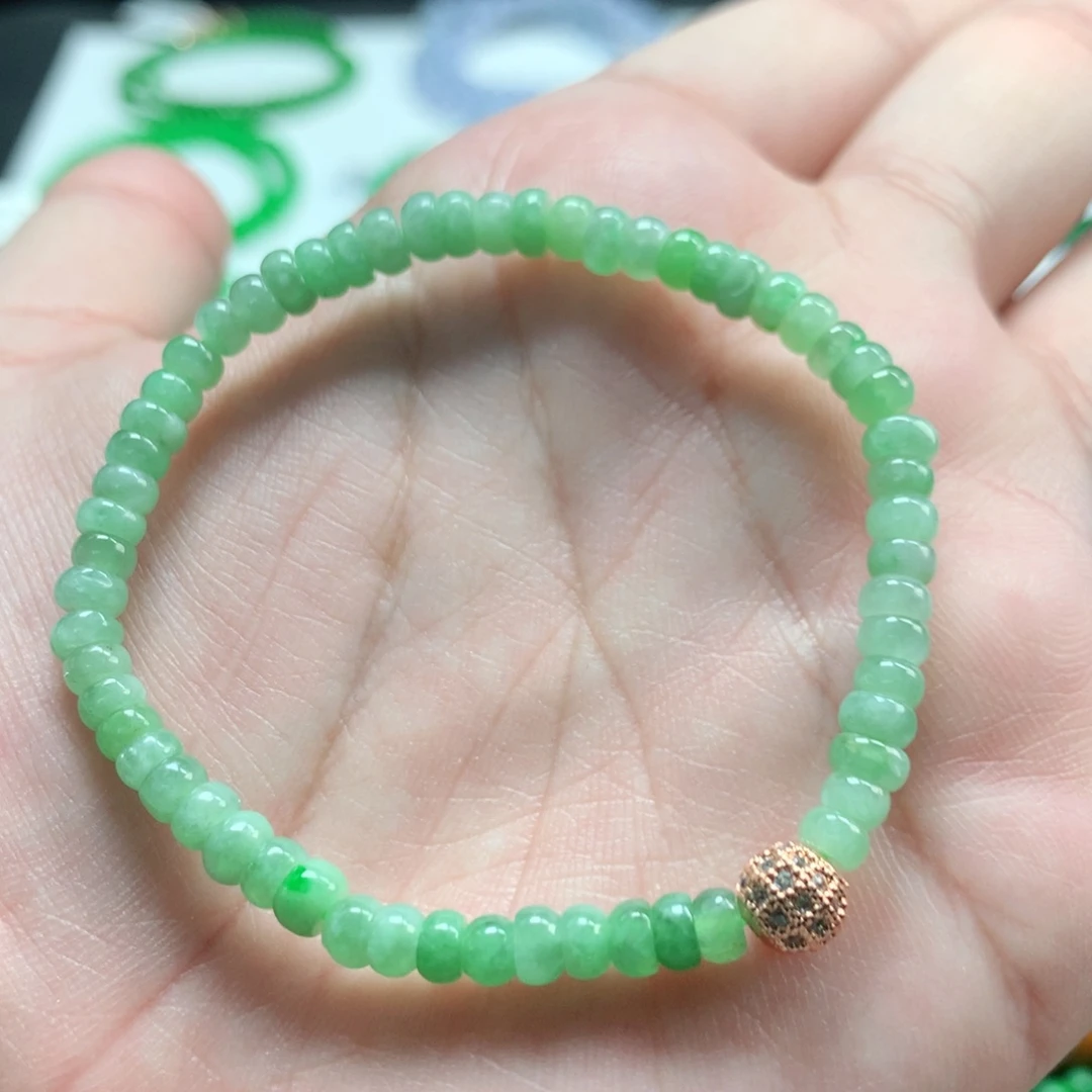 翡翠未镶嵌手链翡翠