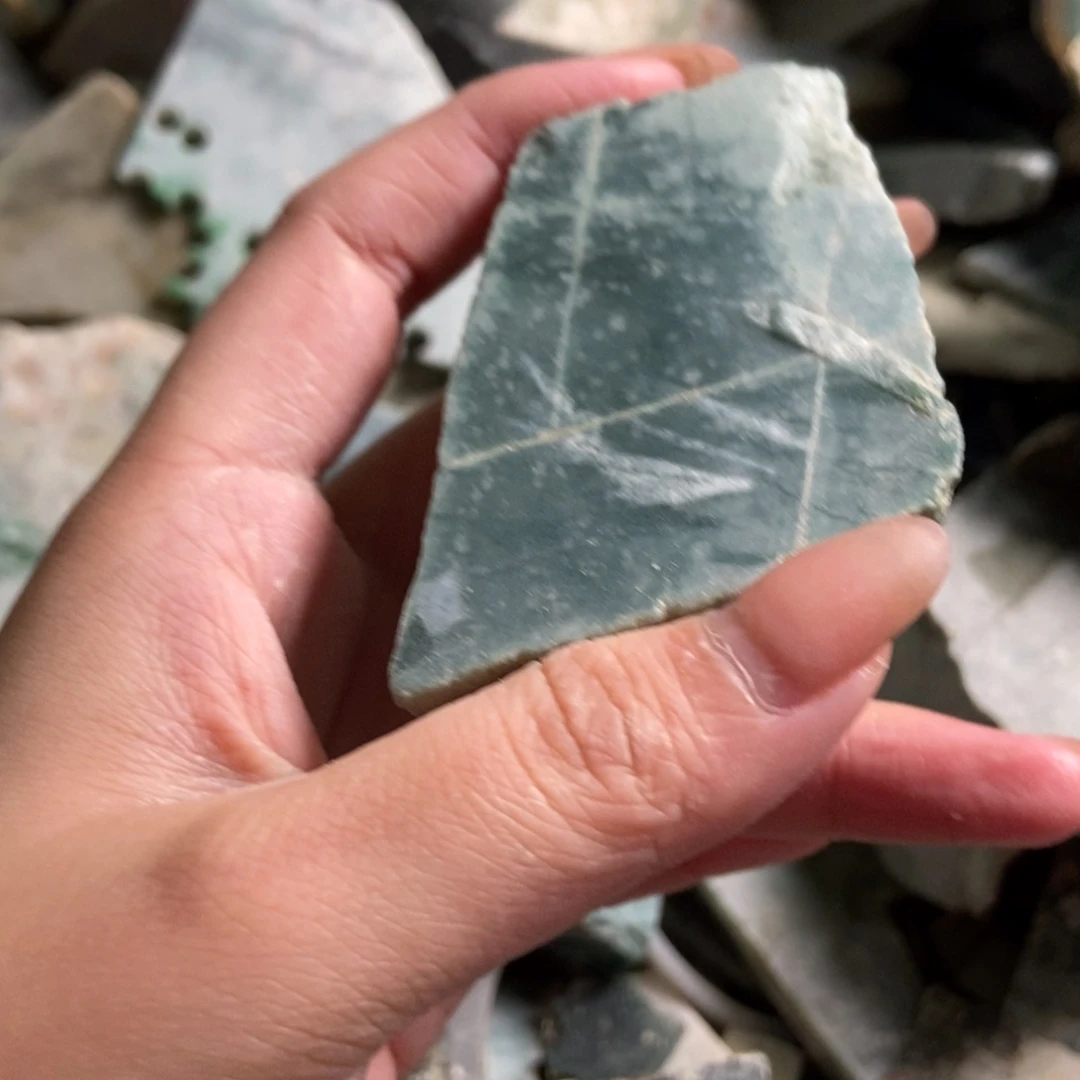 翡翠未镶嵌挂件天然翡翠