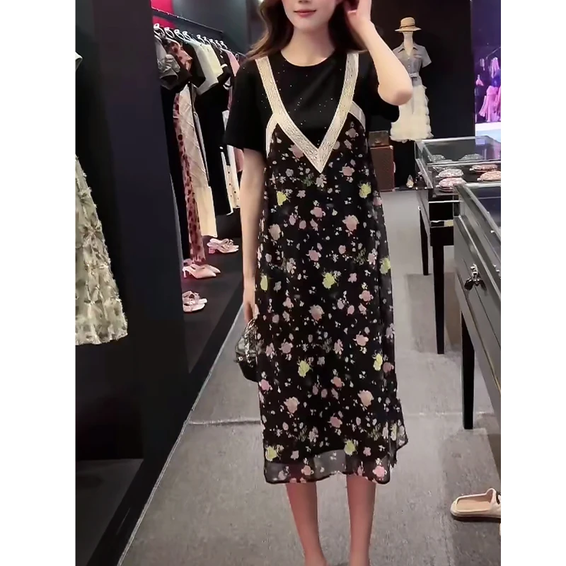 碎花连衣裙女2025夏季新款时尚减龄设计感收腰拼接气质法式裙子潮